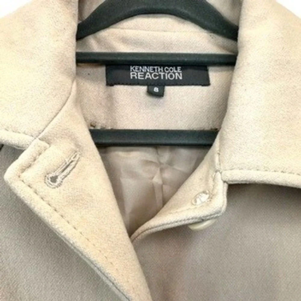 Kenneth Cole Reaction Tan Coat Women's Size 8 Button Front Knee Length - Picture 3 of 13